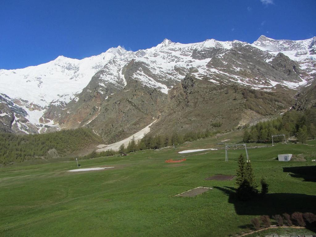Dolce Vita Saas Fee Exteriör bild
