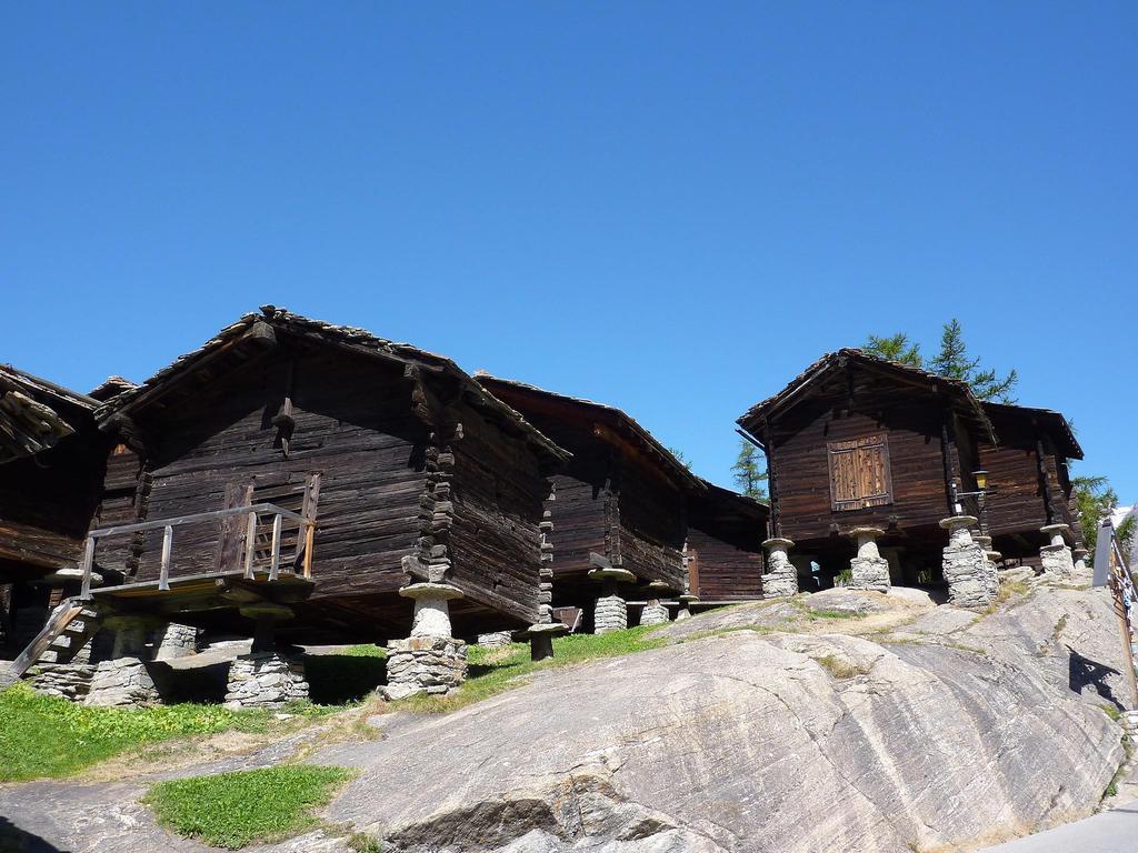 Dolce Vita Saas Fee Exteriör bild